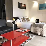 Les Terrasses De - & - Restaurant & 酒店 索米尔