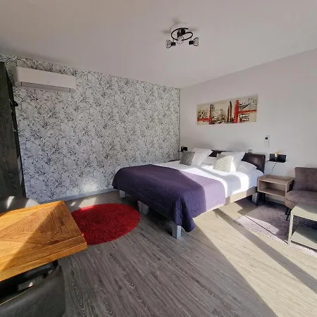 Les Terrasses De - & - Restaurant & Hotel Saumur