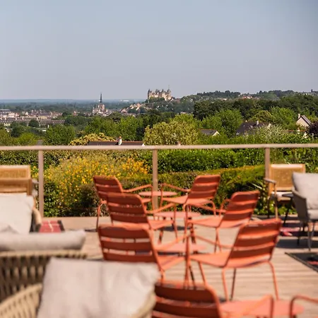 Hotel Les Terrasses De - & - Restaurant & Saumur