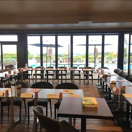 Les Terrasses De - & - Restaurant & 3* 쏘뮤흐