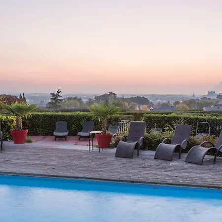 ホテル Les Terrasses De - & - Restaurant & ソミュール
