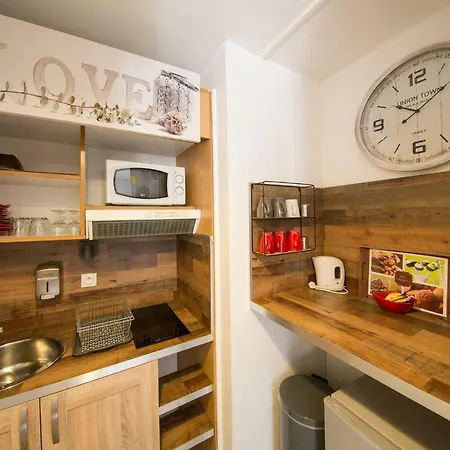 Les Terrasses De - & - Restaurant & 호텔