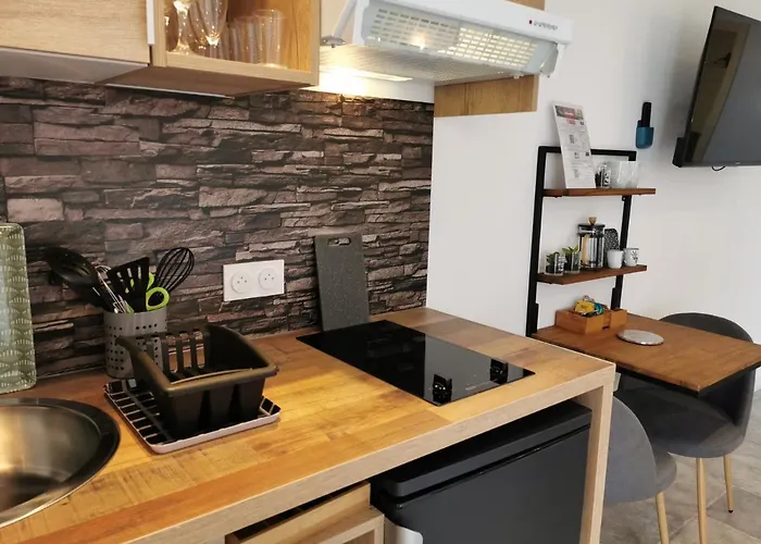 Les Terrasses De - & - Restaurant & 3*