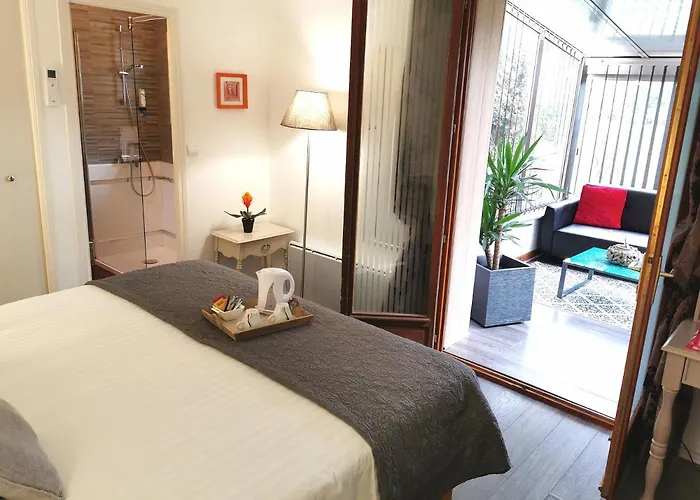 Les Terrasses De - & - Restaurant & Hotel