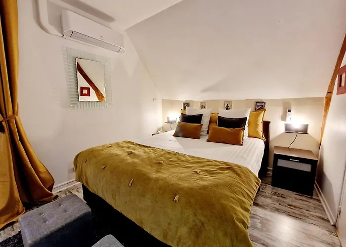 Les Terrasses De - & - Restaurant & 3*