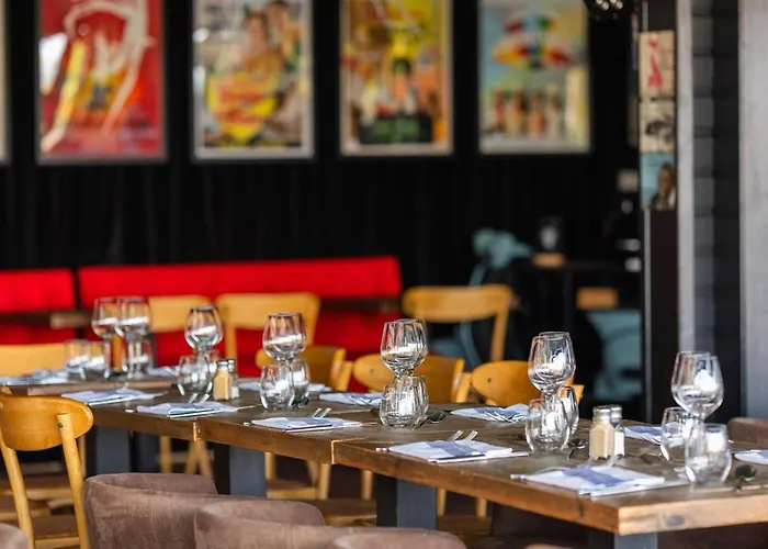 Les Terrasses De - & - Restaurant & 3*