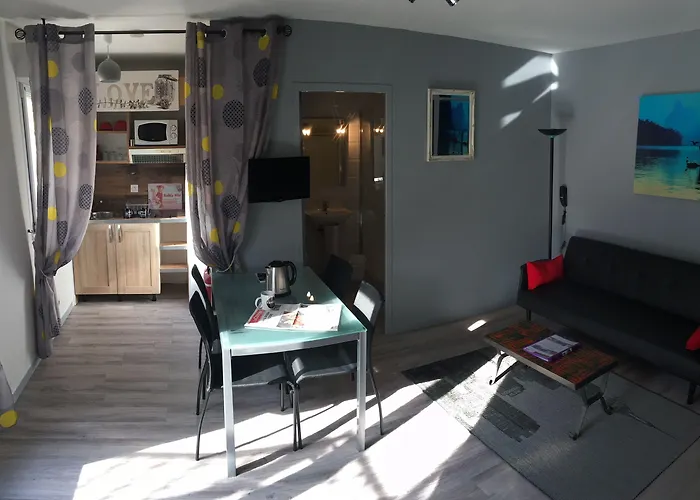 Les Terrasses De - & - Restaurant & Hotel