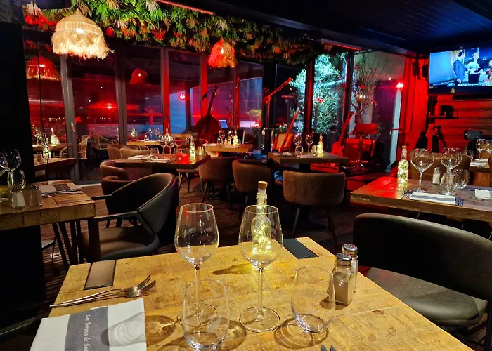 Hotel Les Terrasses De - & - Restaurant & Saumur