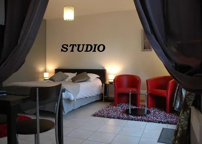 Les Terrasses De - & - Restaurant & Hotel 3*